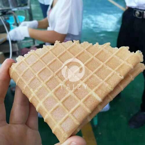 kuih kapit love letters machine